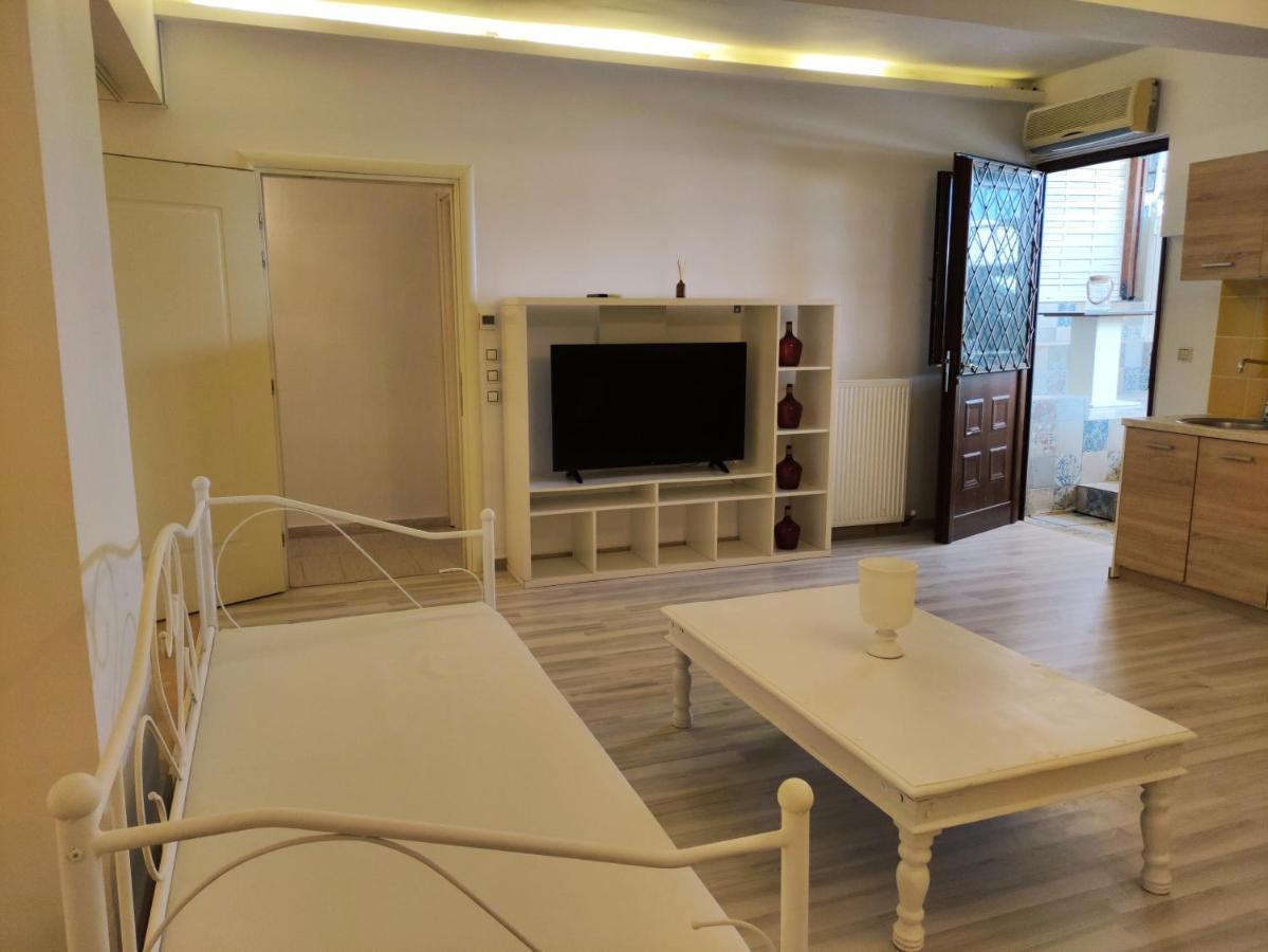 Superior Chic Family Apartment Калампака Экстерьер фото